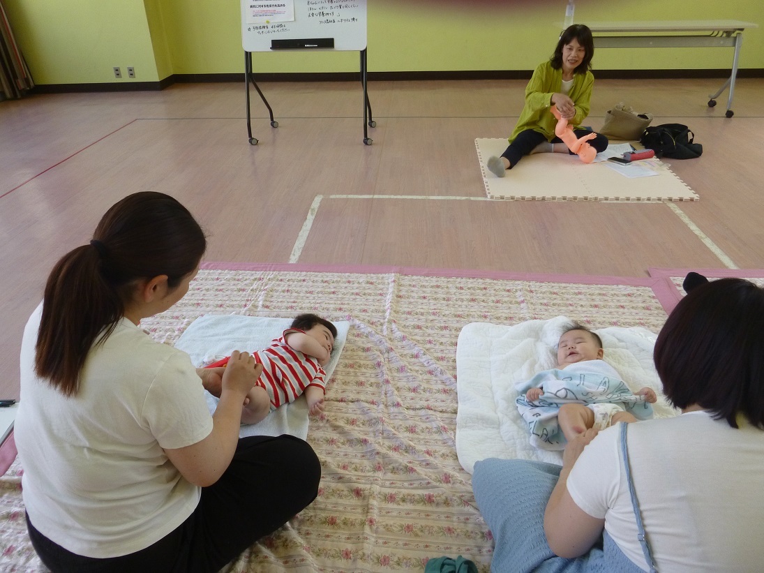 子育て講座の様子
