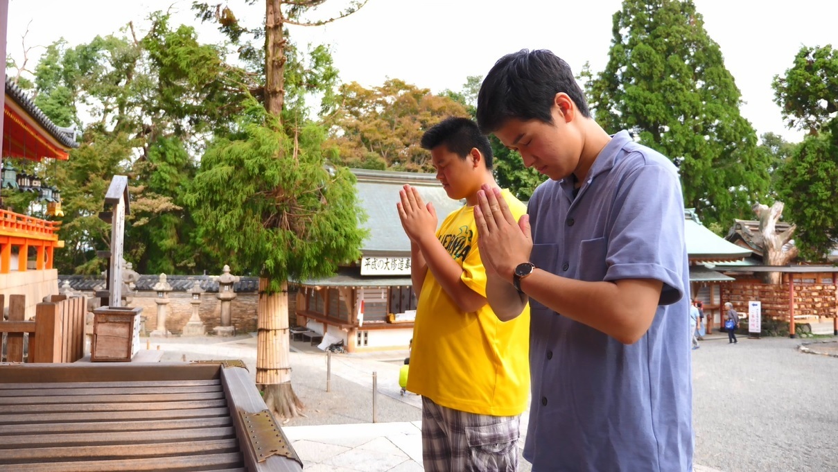 観幸のまち　やわた