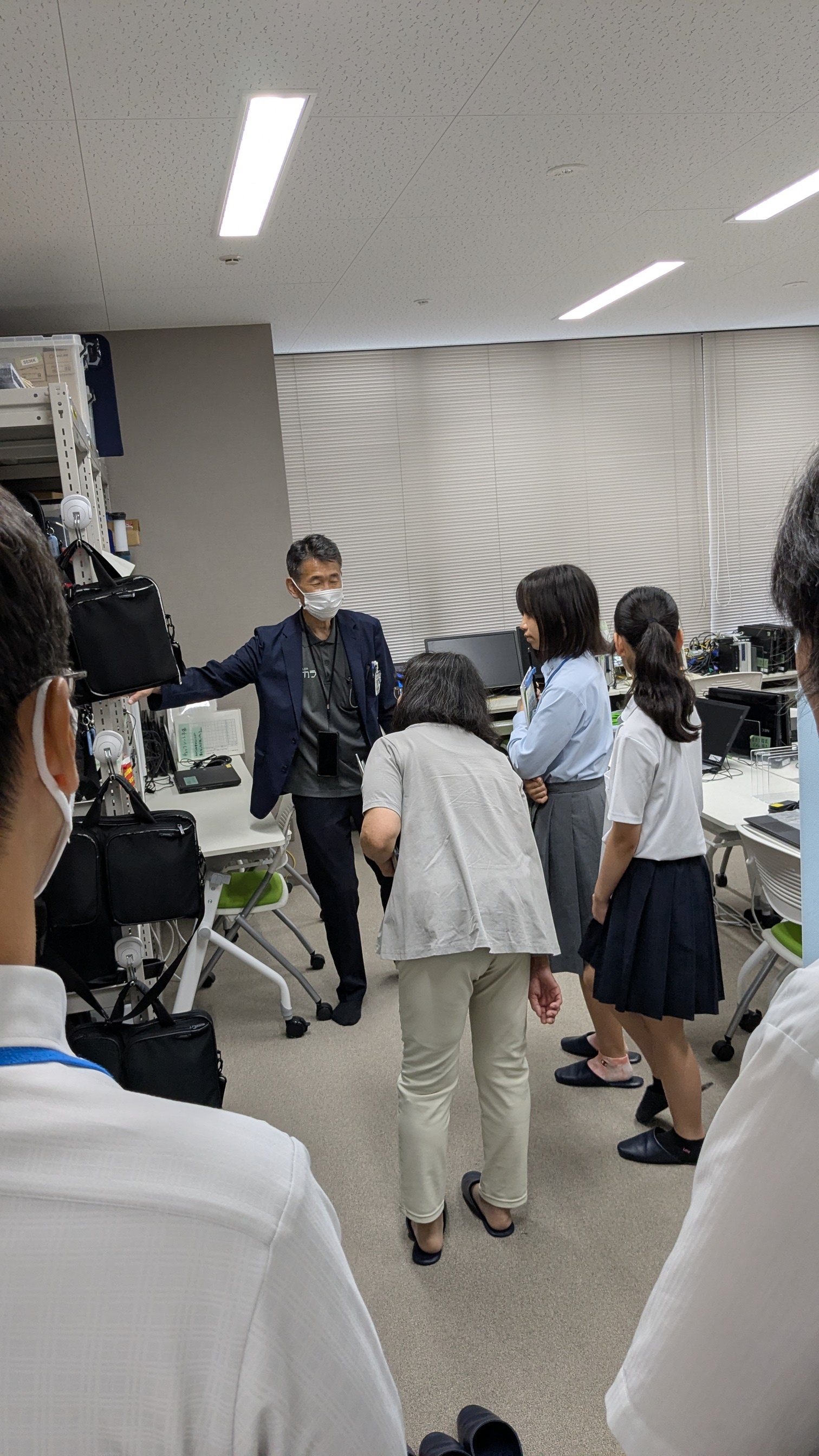 監査現場調査中